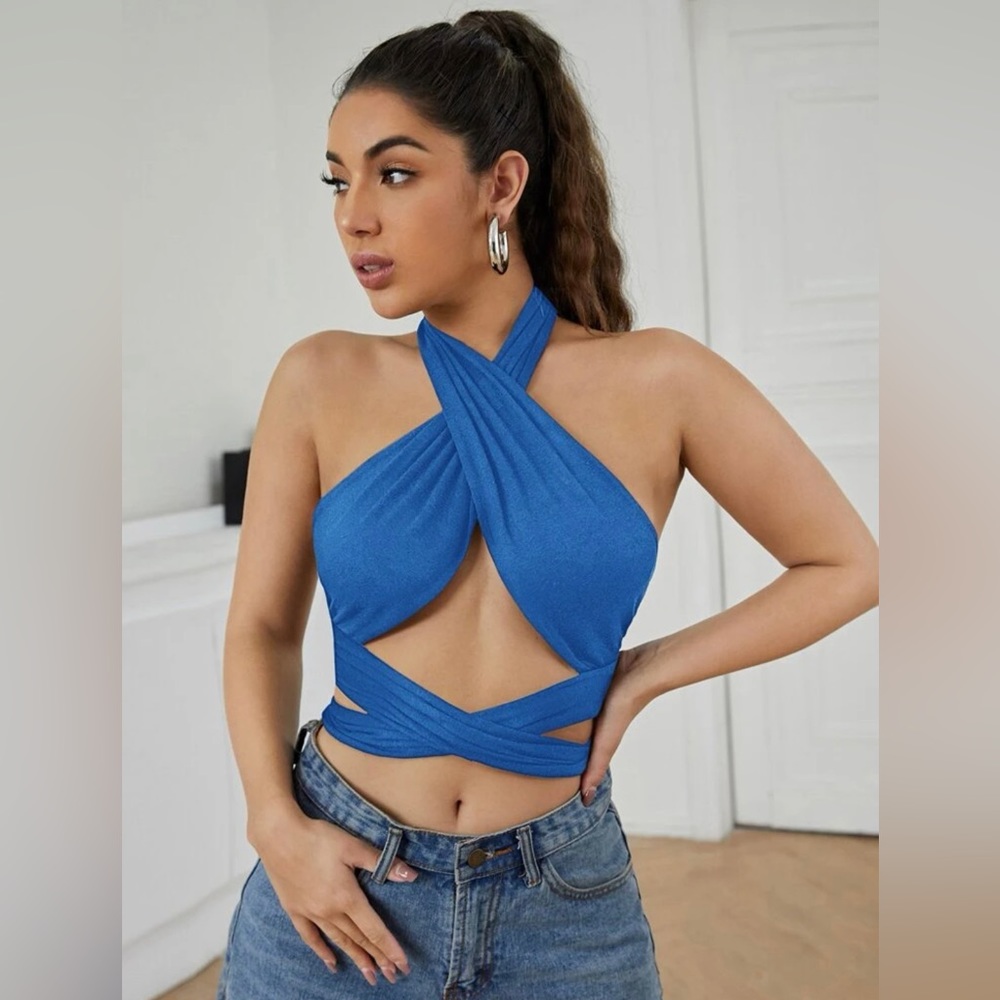 SHEIN Criss Cross Tied Backless Halter Top